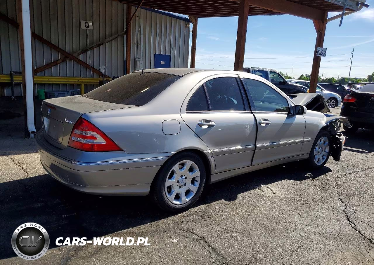 2005 Mercedes-Benz C 320 4Matic VIN:WDBRF84JX5F583462 - 3