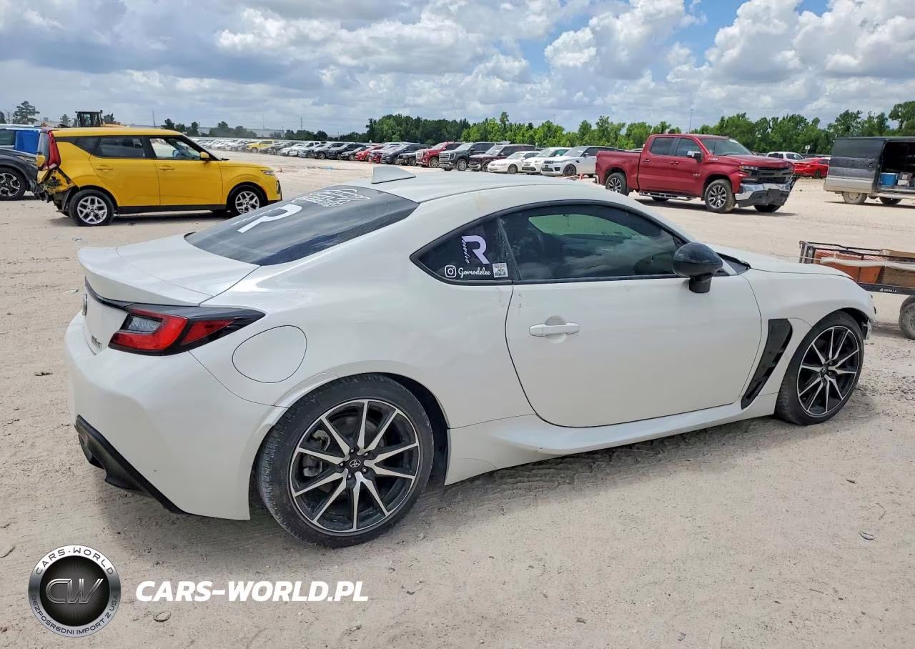 2023 Toyota Gr86 Base VIN:JF1ZNBB1XP9758286 - 3