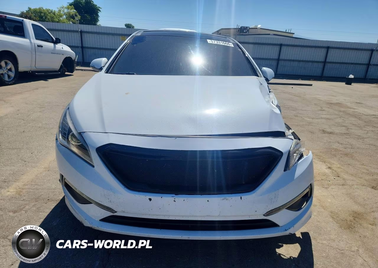 2015 Hyundai Sonata Limited VIN:5NPE34AFXFH142990 - 5