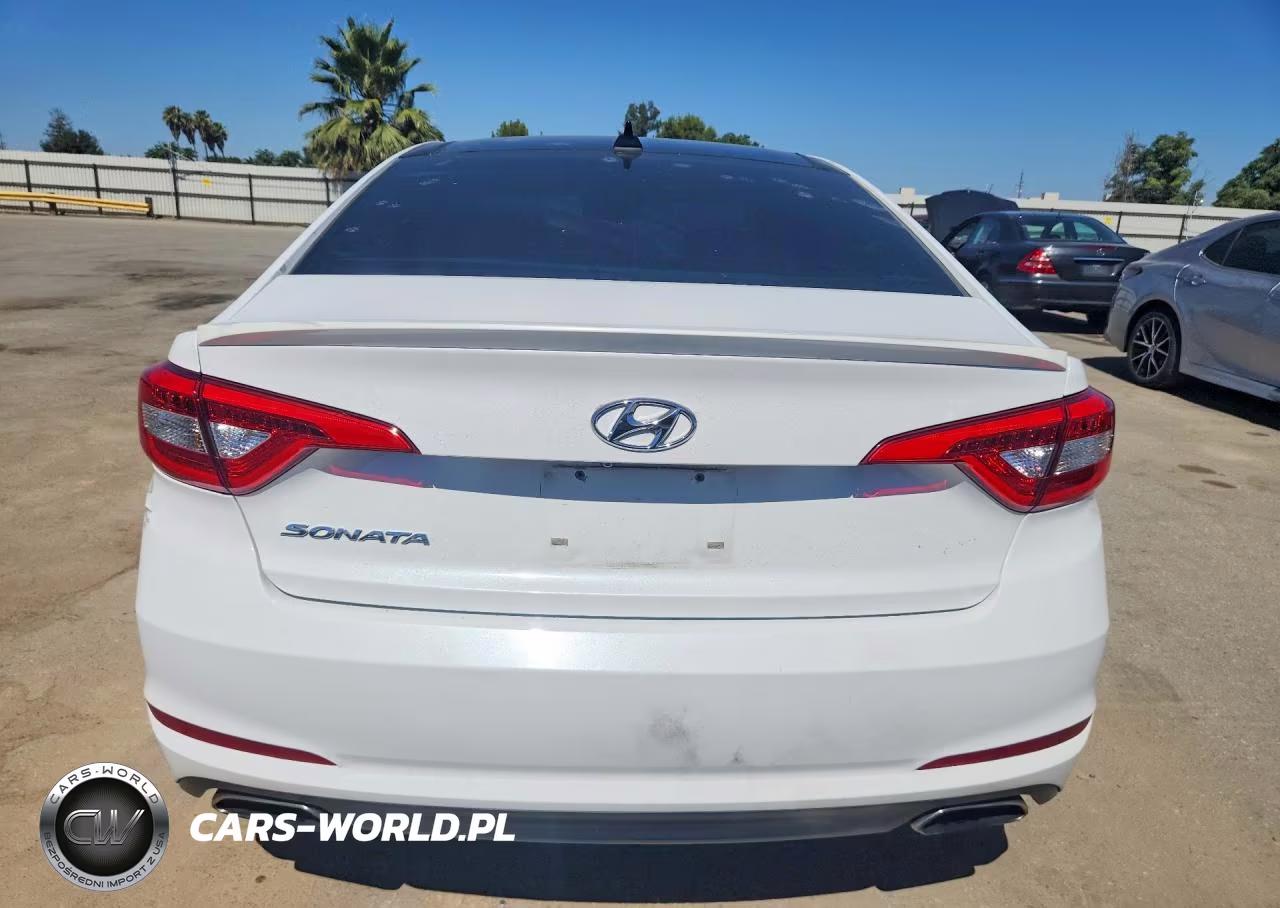 2015 Hyundai Sonata Limited VIN:5NPE34AFXFH142990 - 6