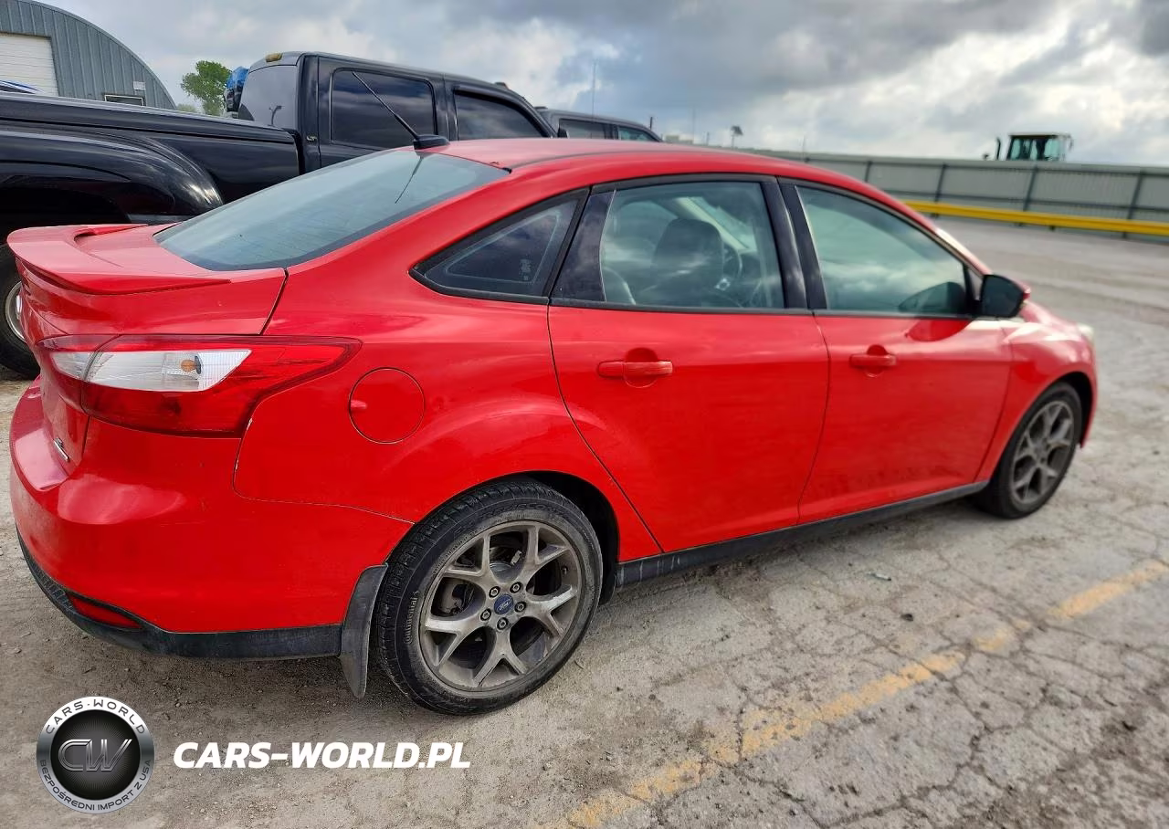 2013 Ford Focus Se VIN:1FADP3F24DL116061 - 3