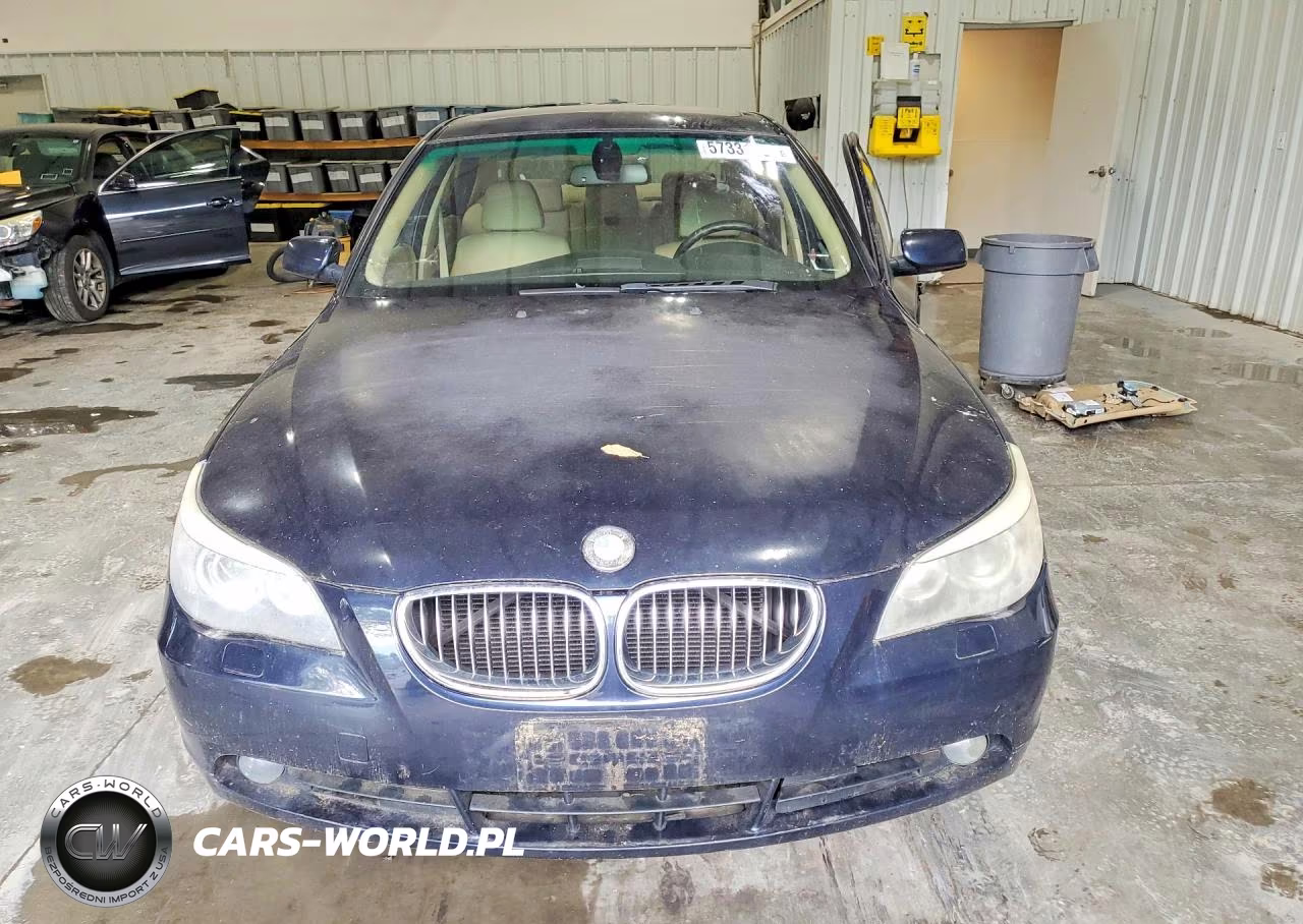 2007 BMW 530 Xi VIN:WBANF73567CU26124 - 5