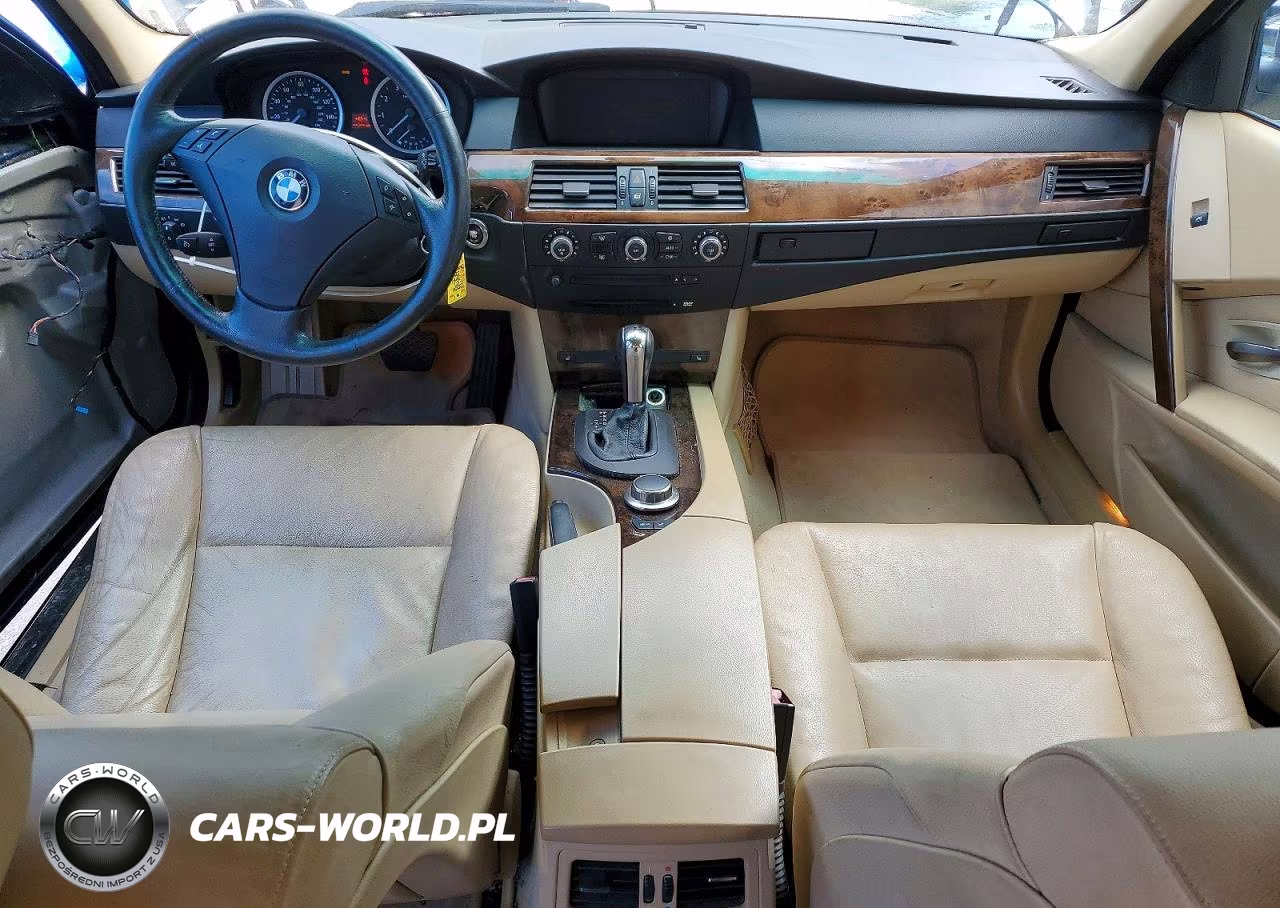 2007 BMW 530 Xi VIN:WBANF73567CU26124 - 8