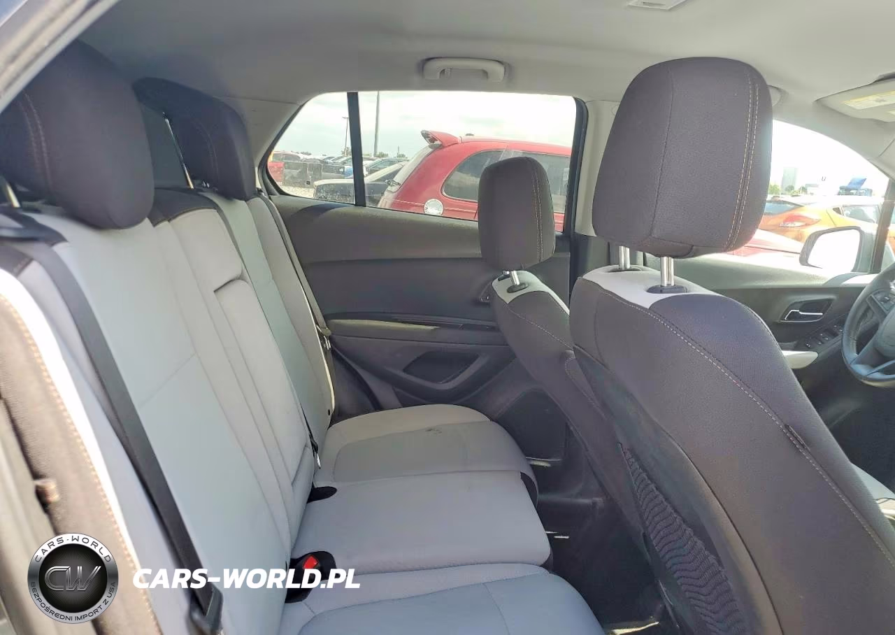 2019 Chevrolet Trax Ls VIN:3GNCJKSB9KL369943 - 10