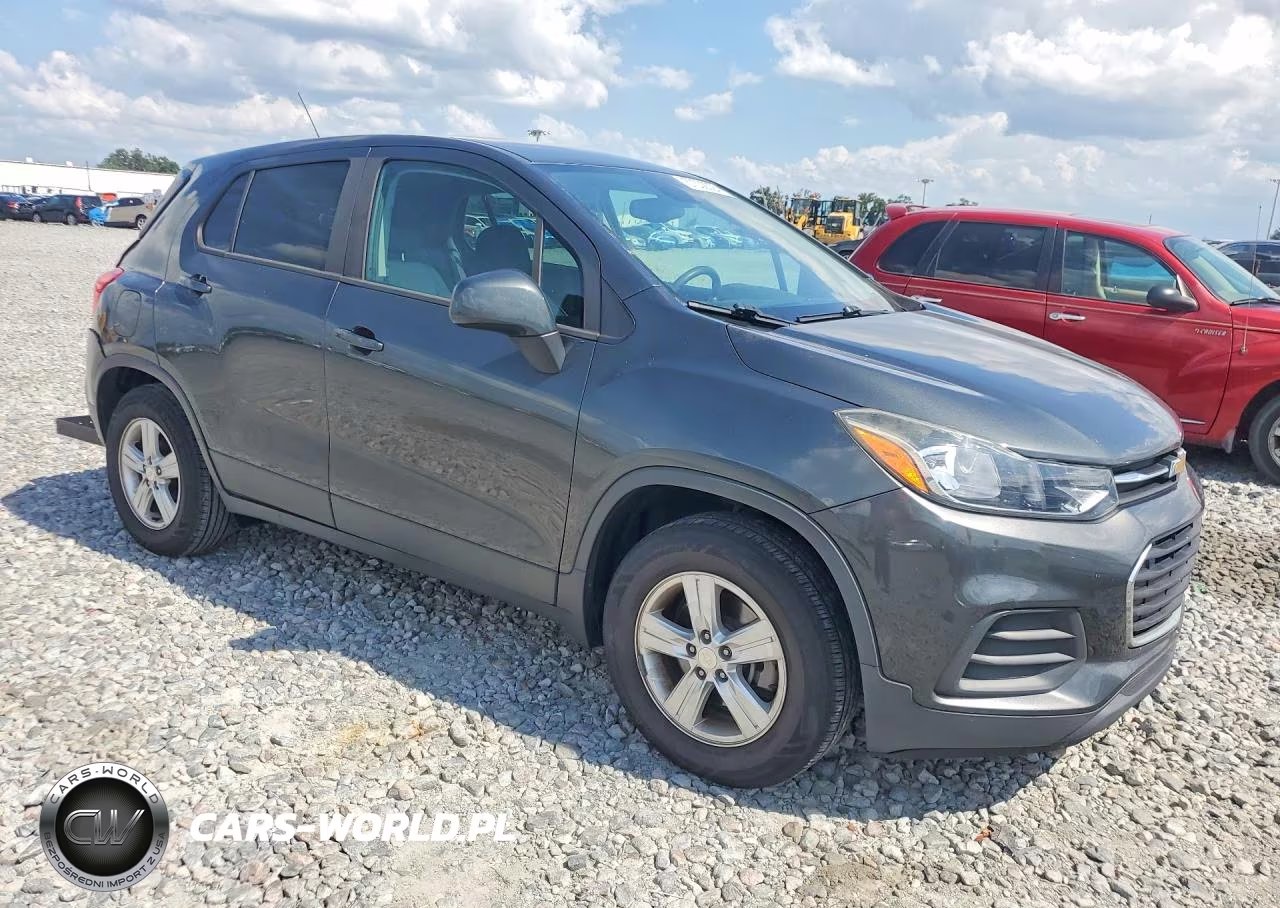 2019 Chevrolet Trax Ls VIN:3GNCJKSB9KL369943 - 4