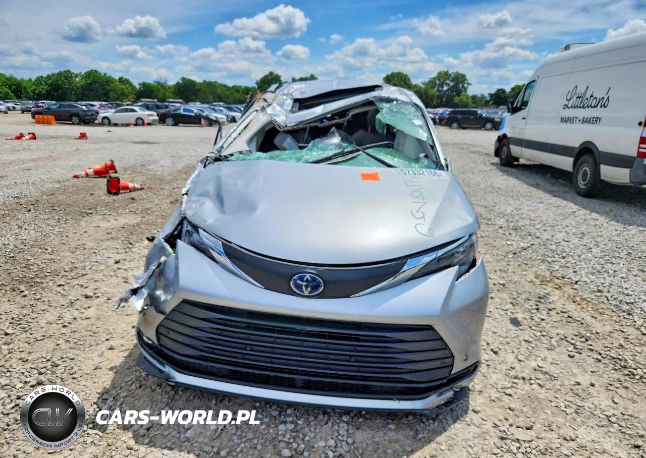 2025 Toyota Sienna Xle 8-Passenger VIN:5TDYRKEC8SS259746 - 5