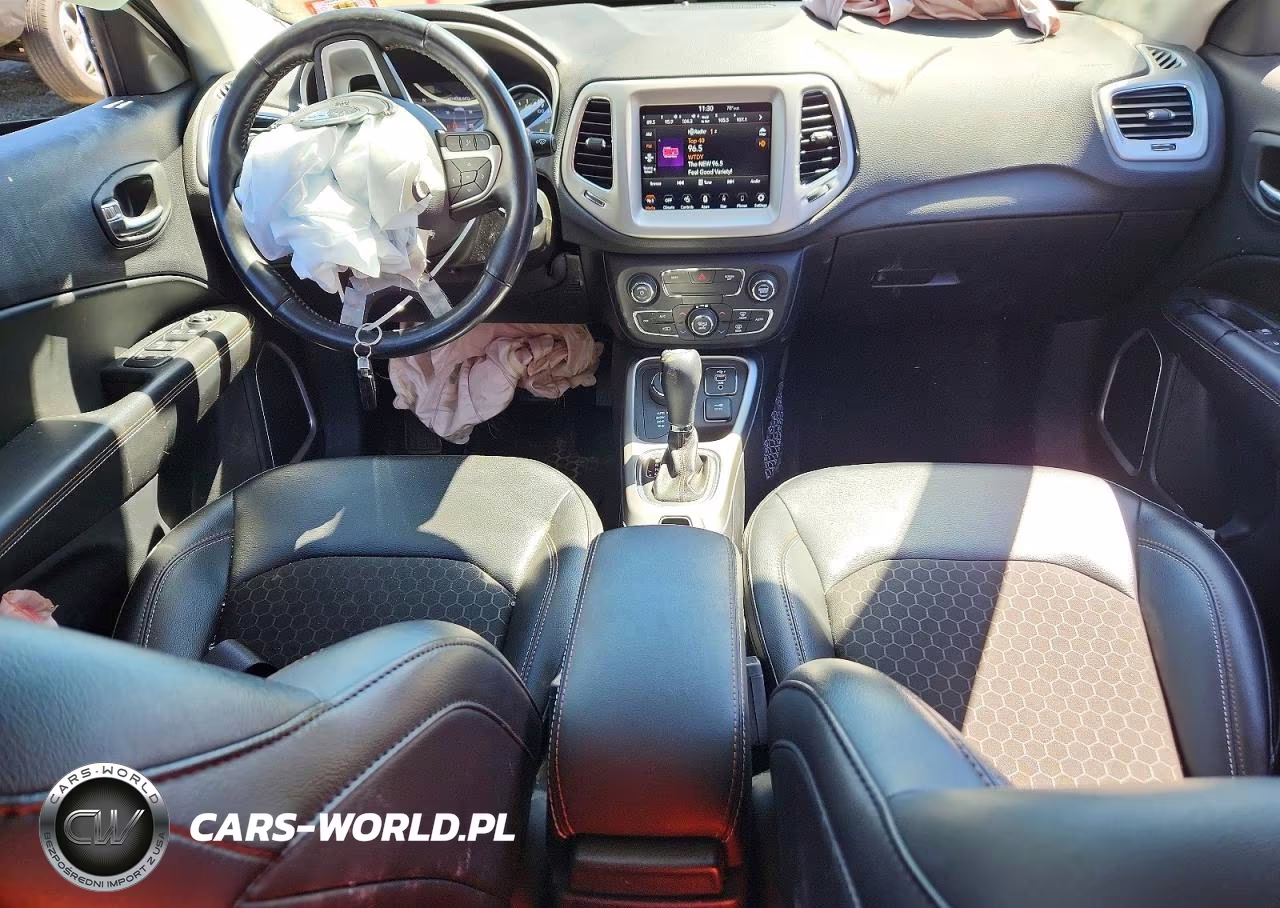 2020 Jeep Compass Latitude VIN:3C4NJDBB9LT139978 - 8