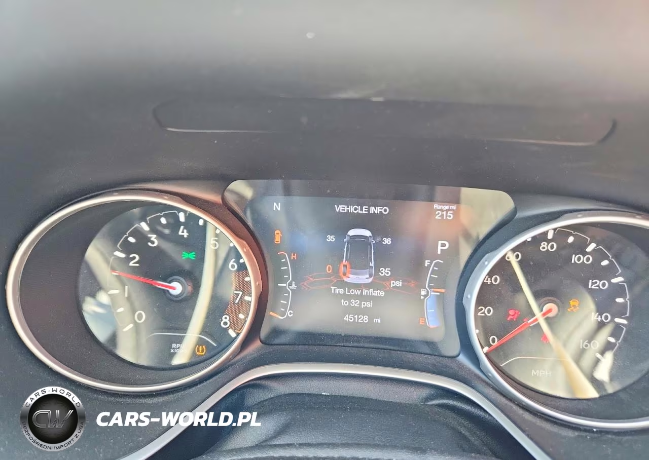 2020 Jeep Compass Latitude VIN:3C4NJDBB9LT139978 - 9