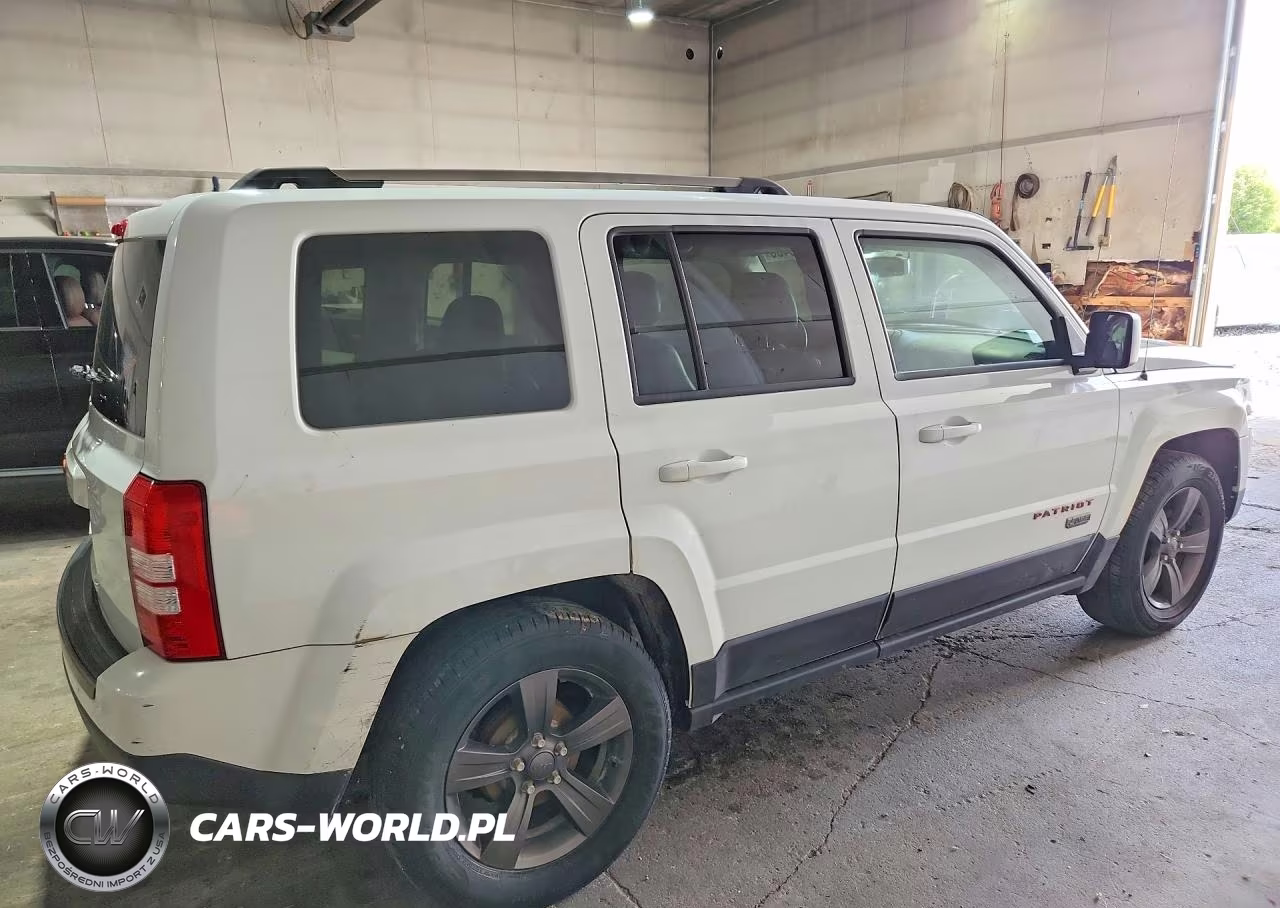 2016 Jeep Patriot Sport VIN:1C4NJPBB9GD796082 - 3