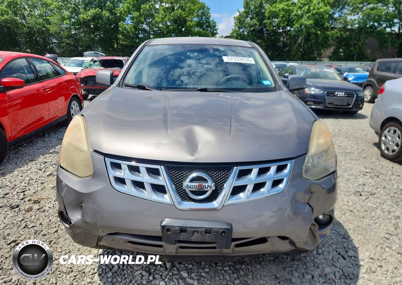 2013 Nissan Rogue S VIN:JN8AS5MV6DW620599 - 5