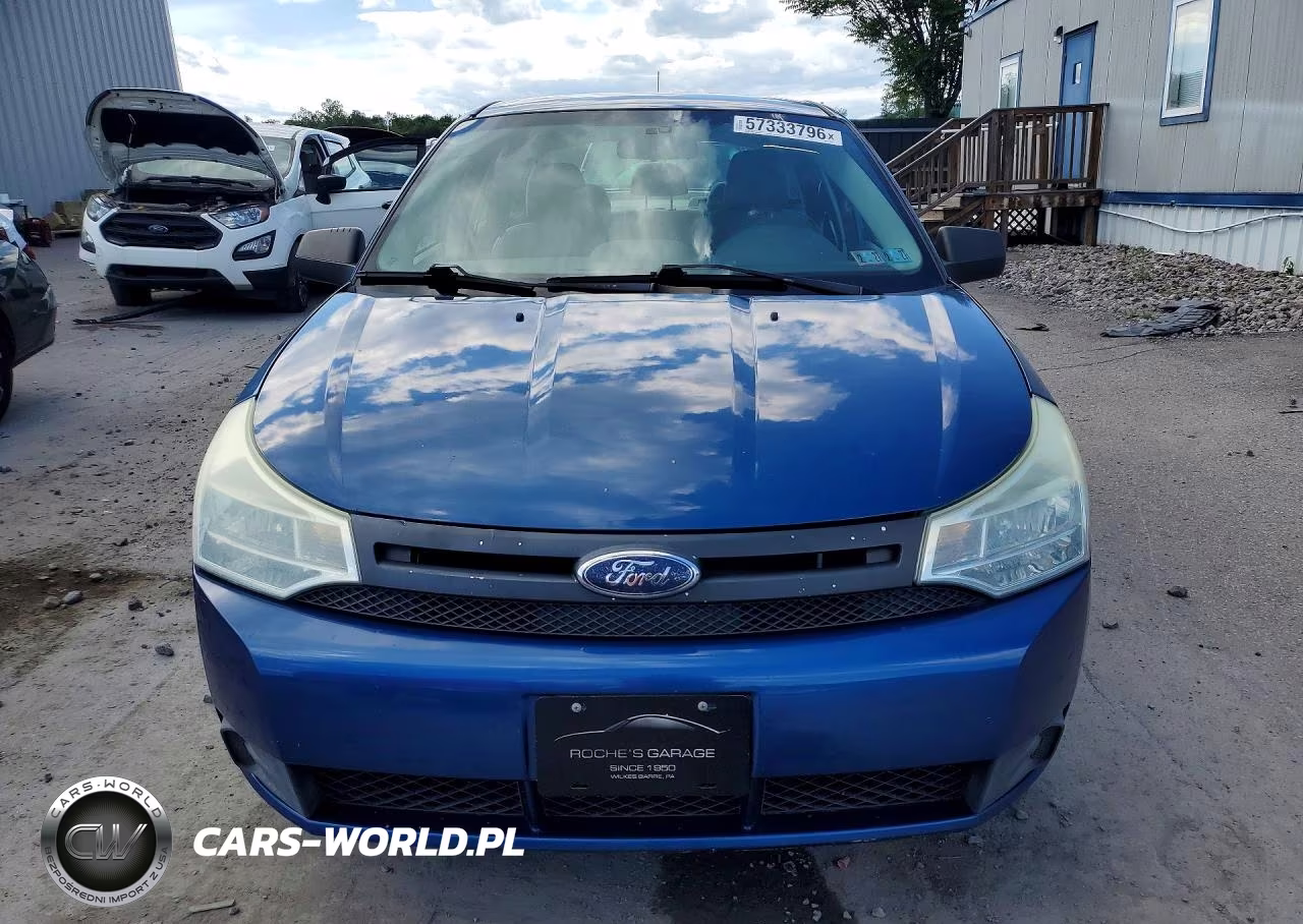 2009 Ford Focus S VIN:1FAHP34N49W200823 - 5