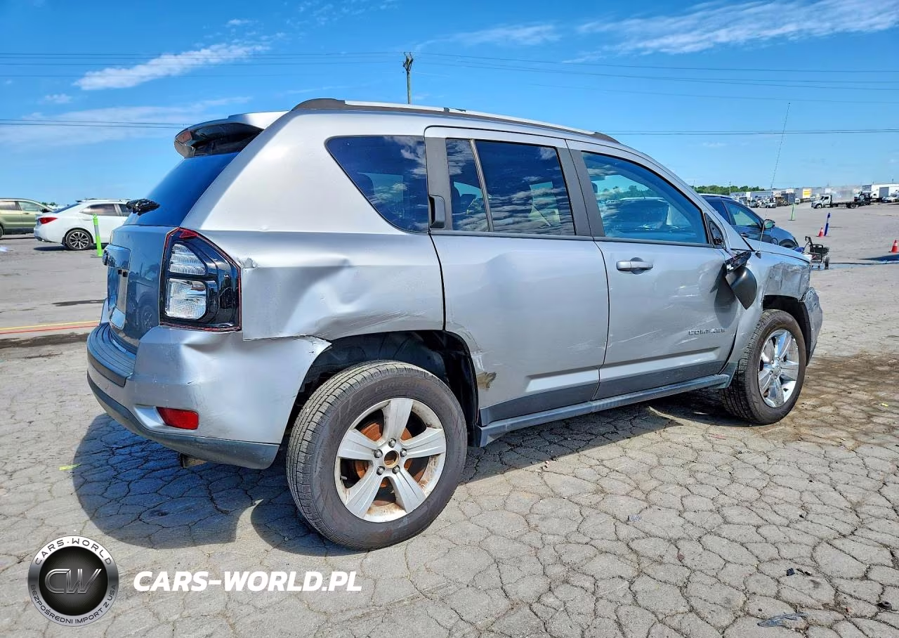 2016 Jeep Compass Sport VIN:1C4NJCBA3GD513286 - 3