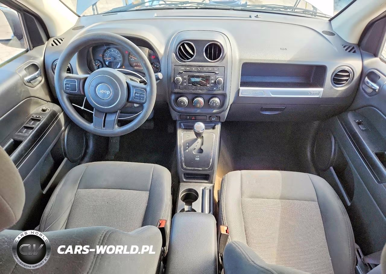 2016 Jeep Compass Sport VIN:1C4NJCBA3GD513286 - 8