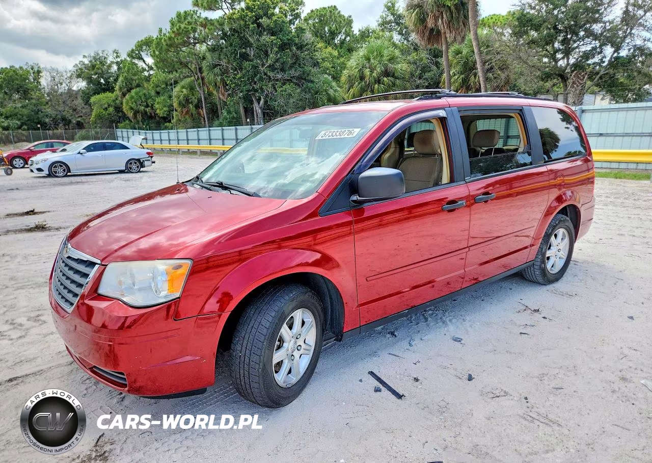2008 Chrysler Town & Country Lx