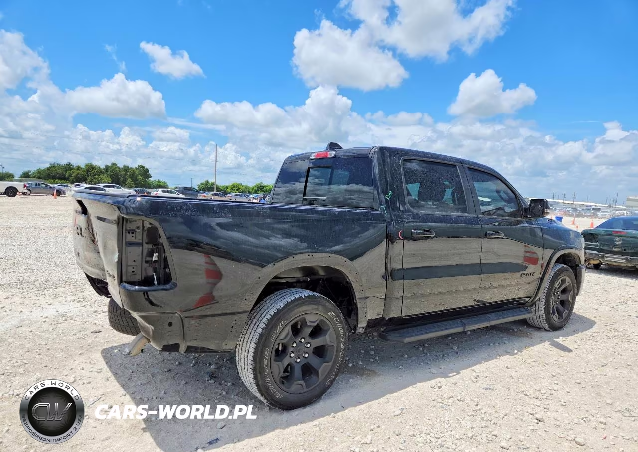 2025 Ram 1500 Big Horn VIN:1C6RRFFG9SN642346 - 3