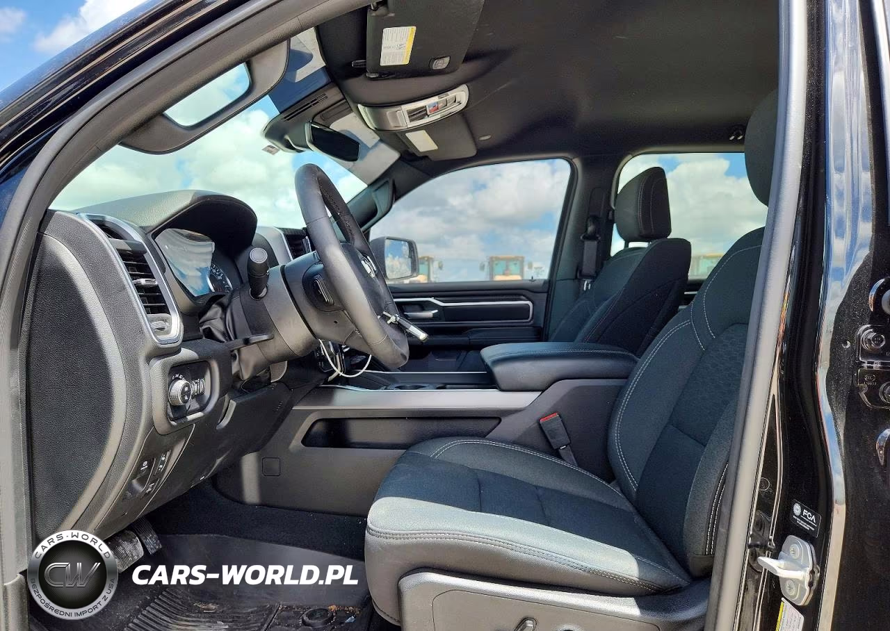 2025 Ram 1500 Big Horn VIN:1C6RRFFG9SN642346 - 7