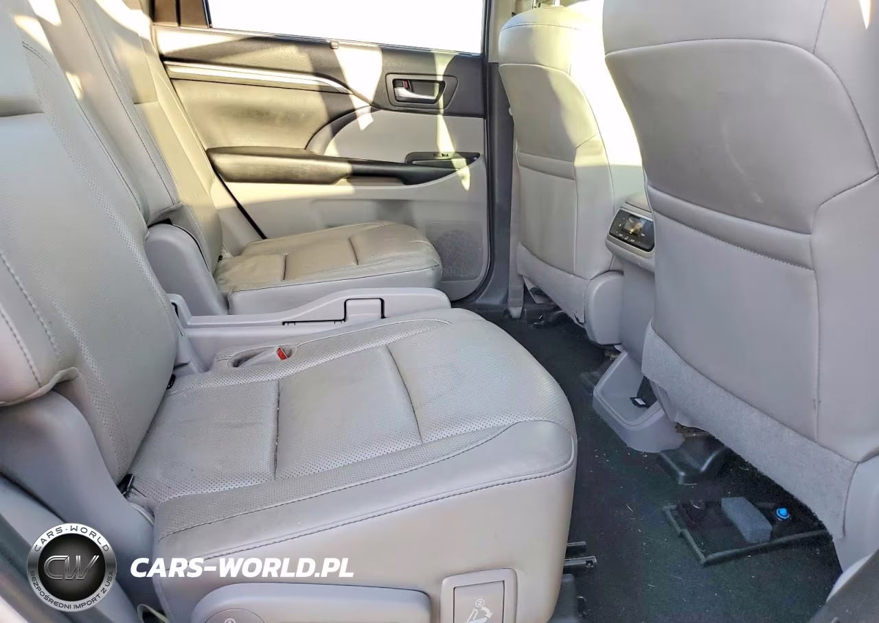 2019 Toyota Highlander Limited VIN:5TDDZRFH4KS736609 - 11