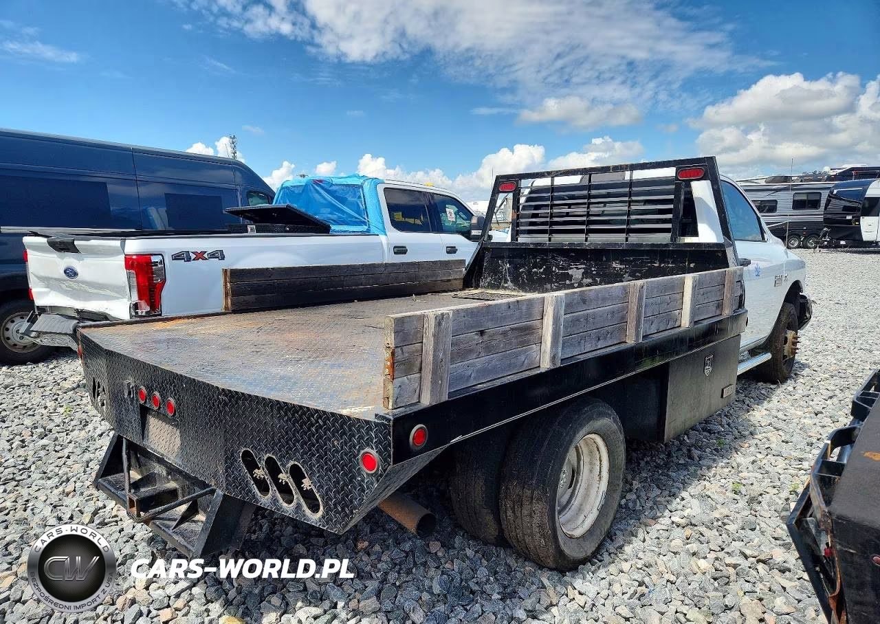 2012 Dodge Ram 3500 VIN:3C7WDTBL0CG258724 - 4