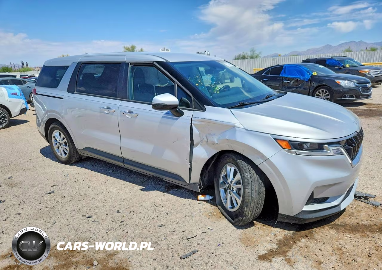 2022 Kia Carnival Lx VIN:KNDNB4H37N6067656 - 4