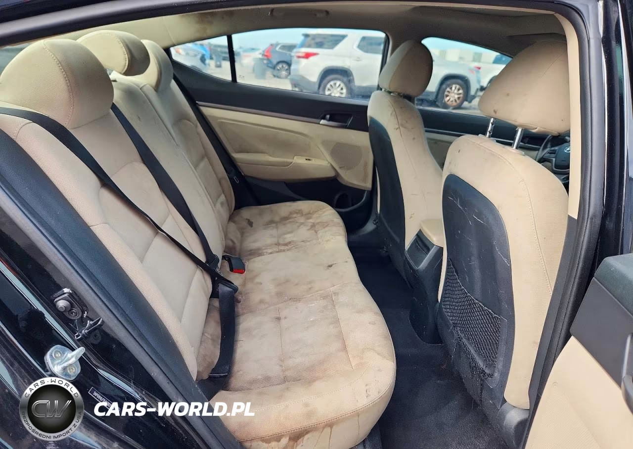2018 Hyundai Elantra Value Edition VIN:5NPD84LF9JH382163 - 10