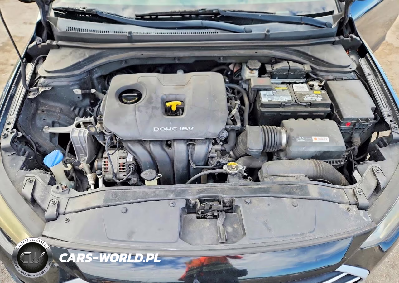 2018 Hyundai Elantra Value Edition VIN:5NPD84LF9JH382163 - 11
