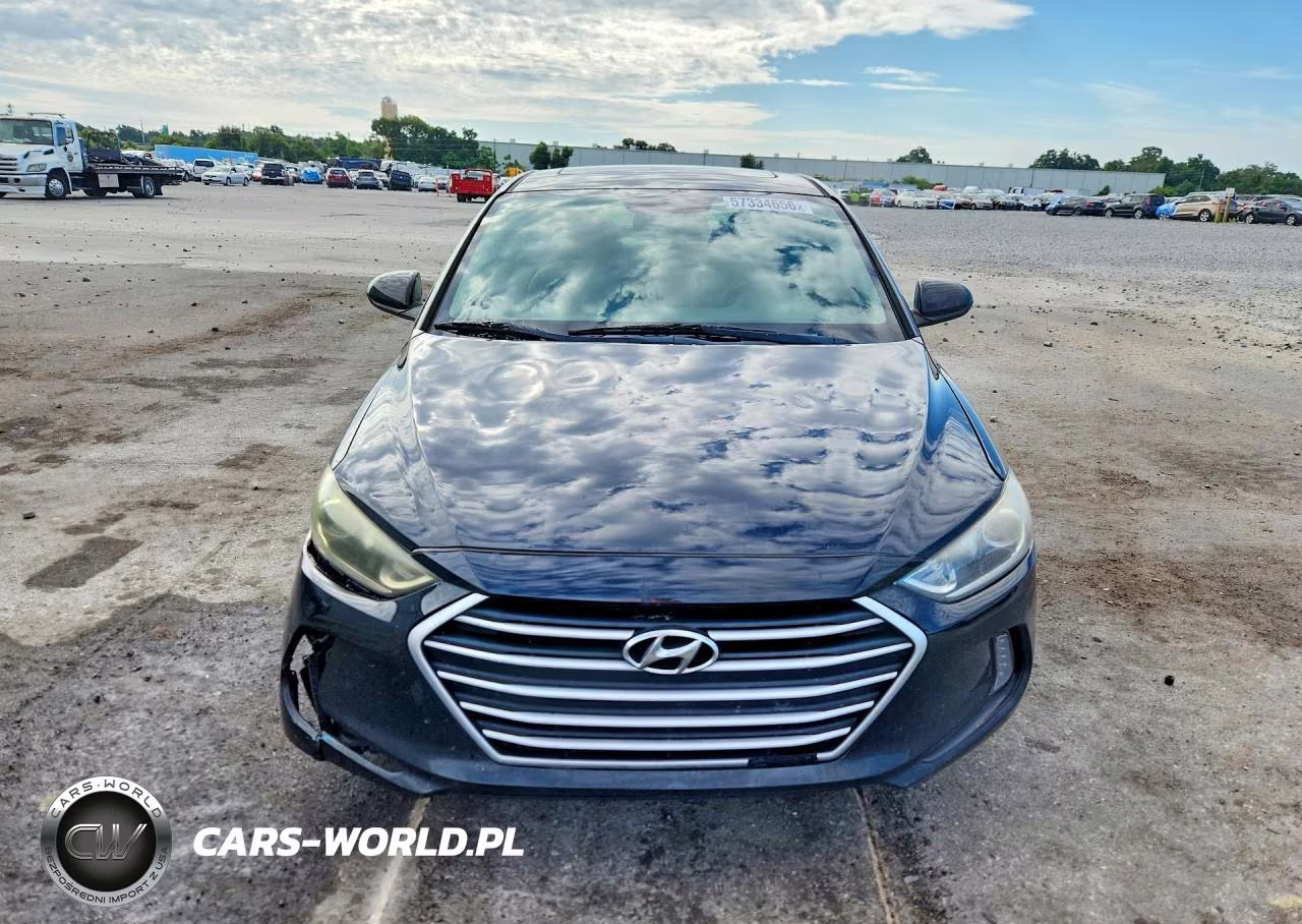 2018 Hyundai Elantra Value Edition VIN:5NPD84LF9JH382163 - 5