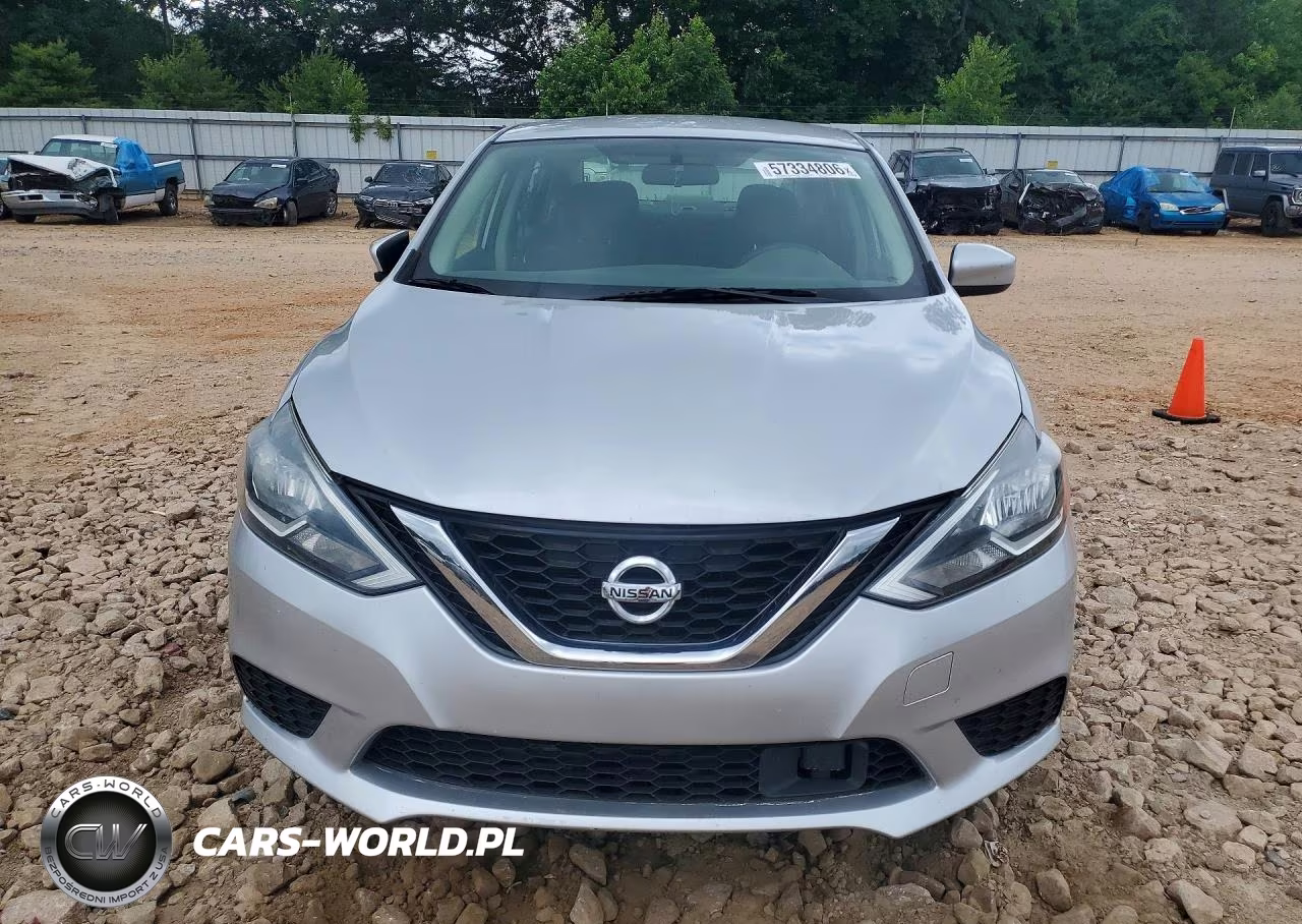 2018 Nissan Sentra S VIN:3N1AB7AP5JY311565 - 5