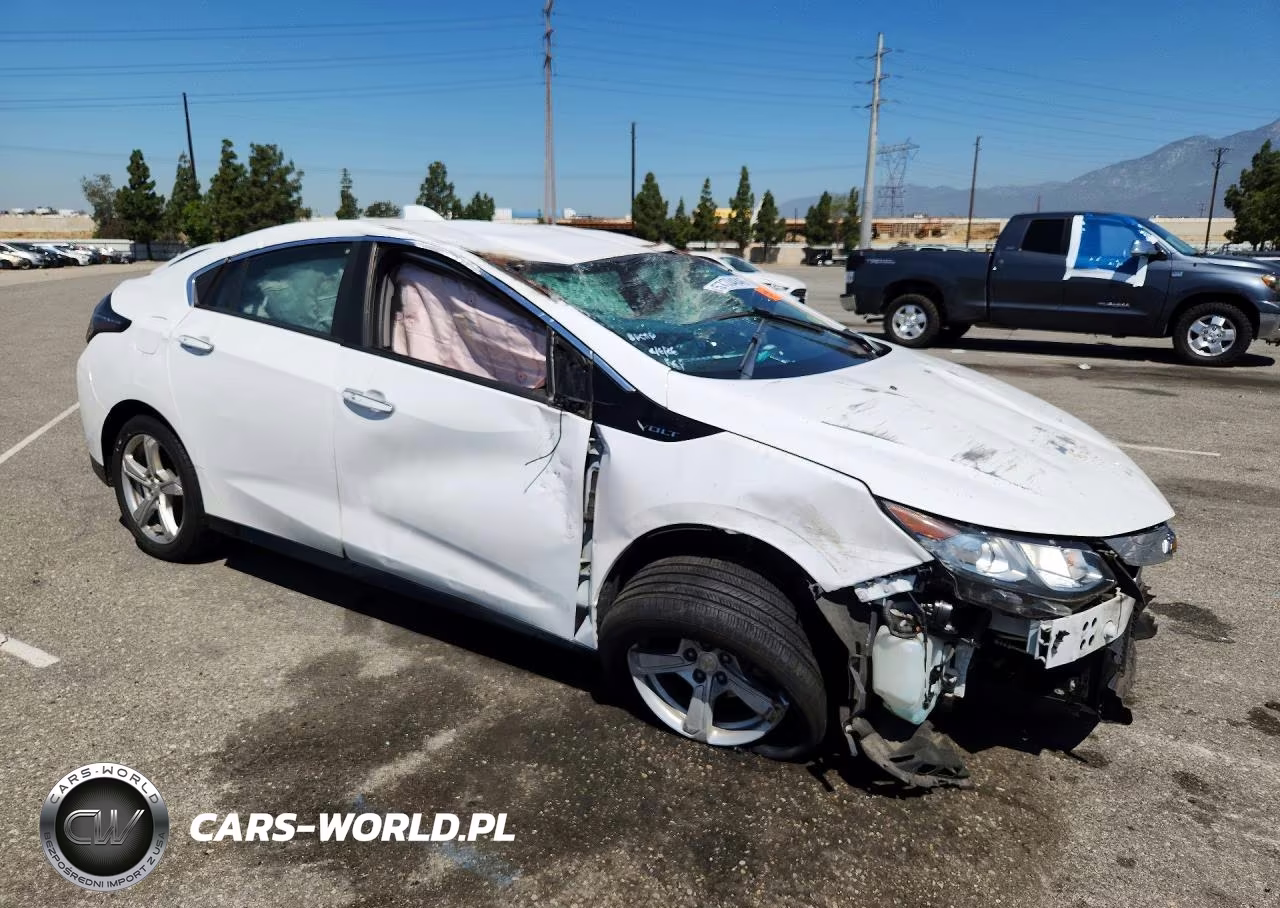 2018 Chevrolet Volt Lt VIN:1G1RC6S57JU152399 - 4