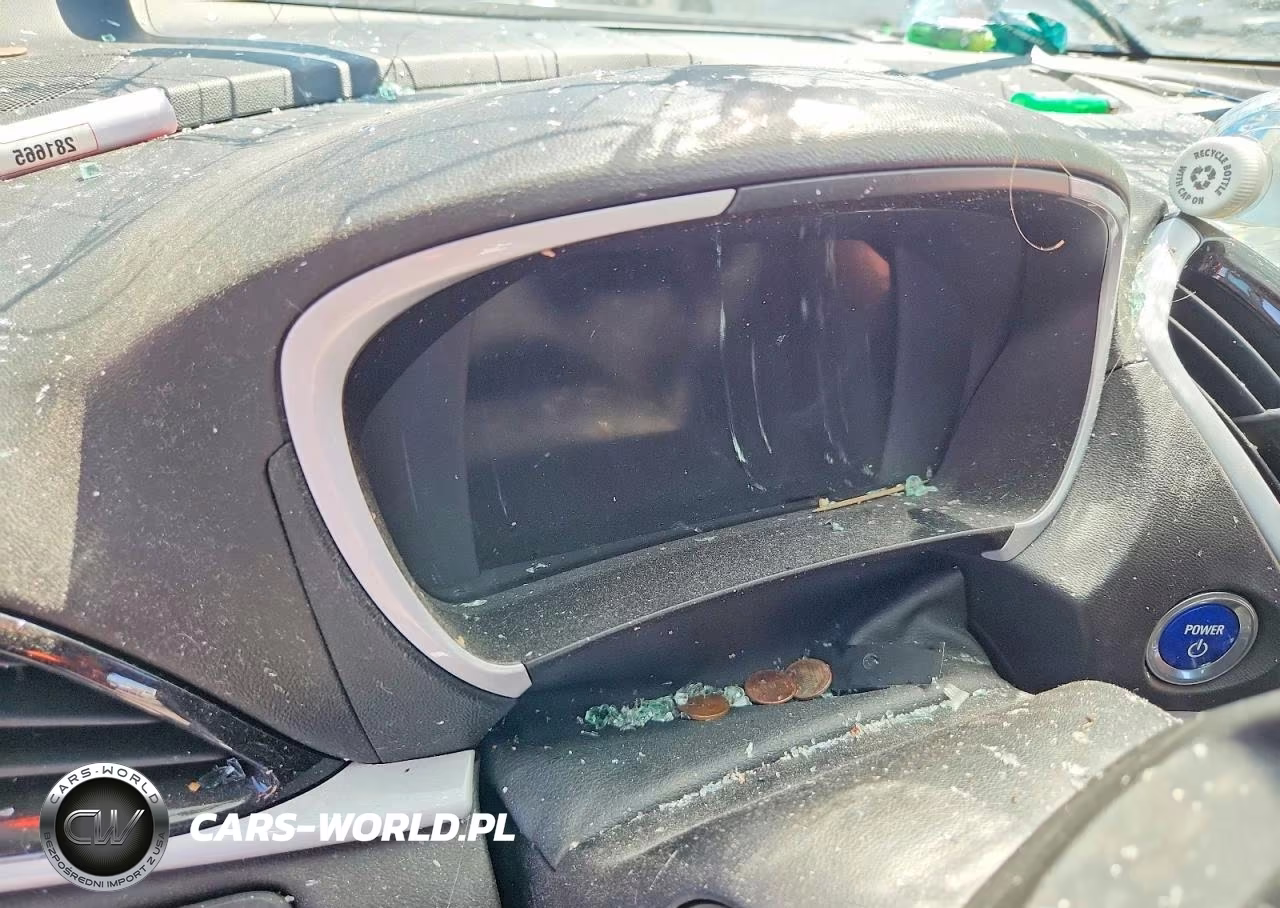 2018 Chevrolet Volt Lt VIN:1G1RC6S57JU152399 - 9