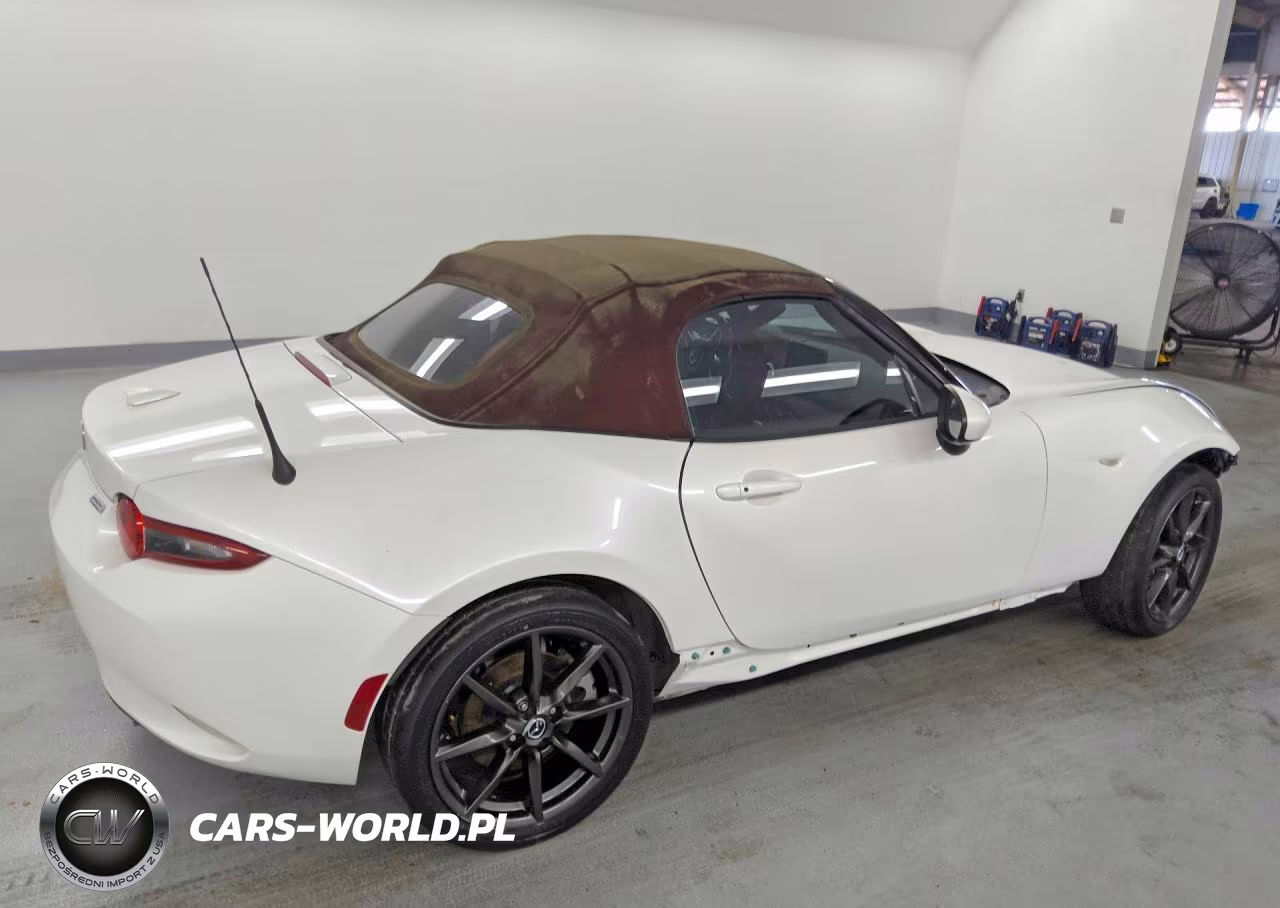 2018 Mazda Mx-5 Miata Grand Touring VIN:JM1NDAD70J0201857 - 3