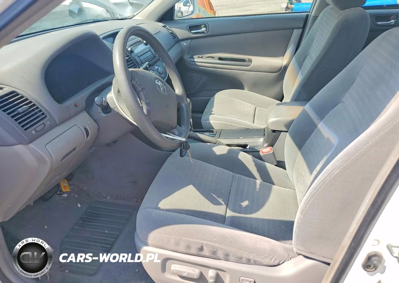 2005 Toyota Camry Le VIN:4T1BE32K85U636641 - 7