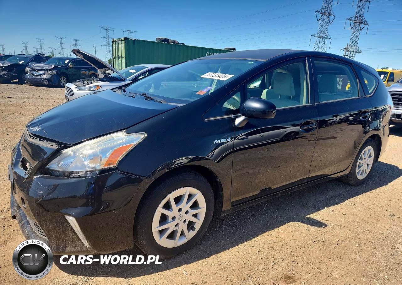 2014 Toyota Prius V Three – zdjęcie 1 z 12