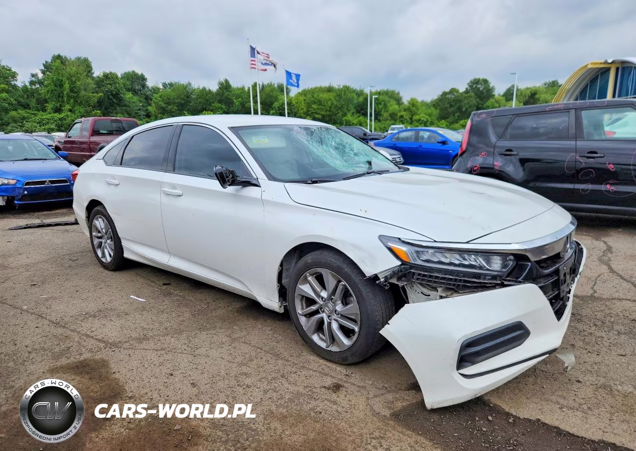 2018 Honda Accord Lx VIN:1HGCV1F10JA136890 - 4