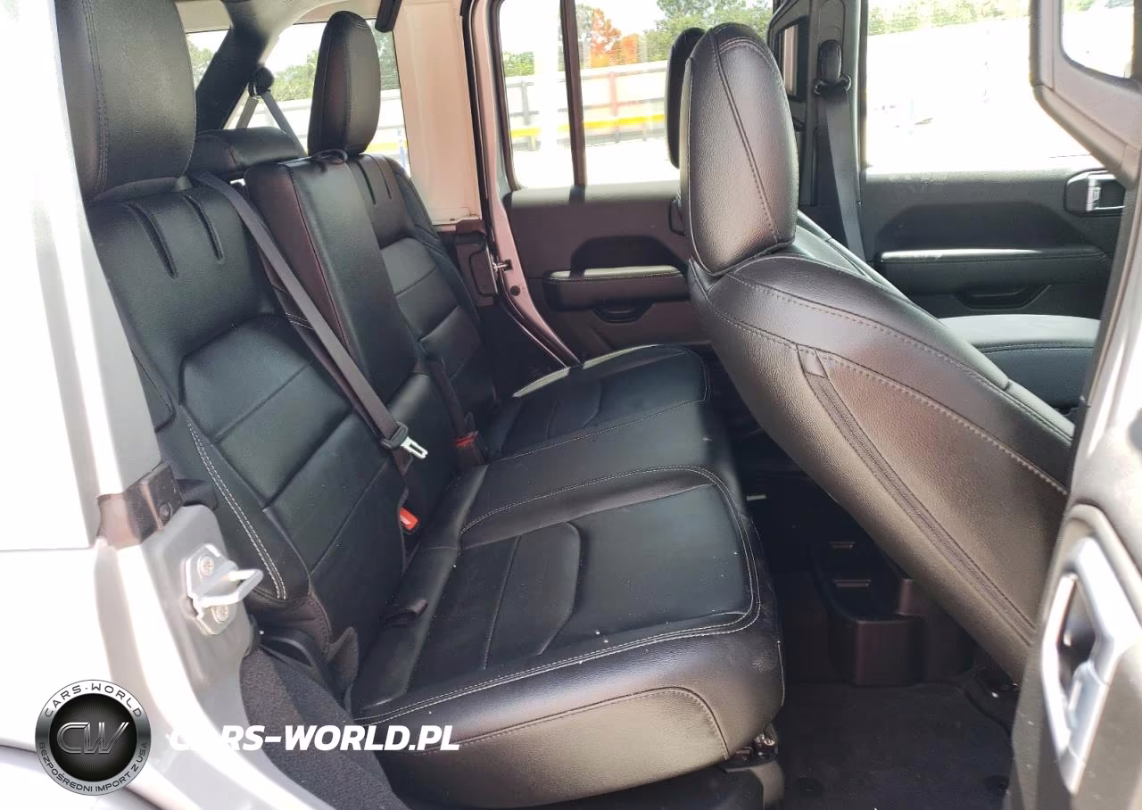 2021 Jeep Wrangler Unlimited Sahara 4Xe VIN:1C4JJXP69MW747667 - 10