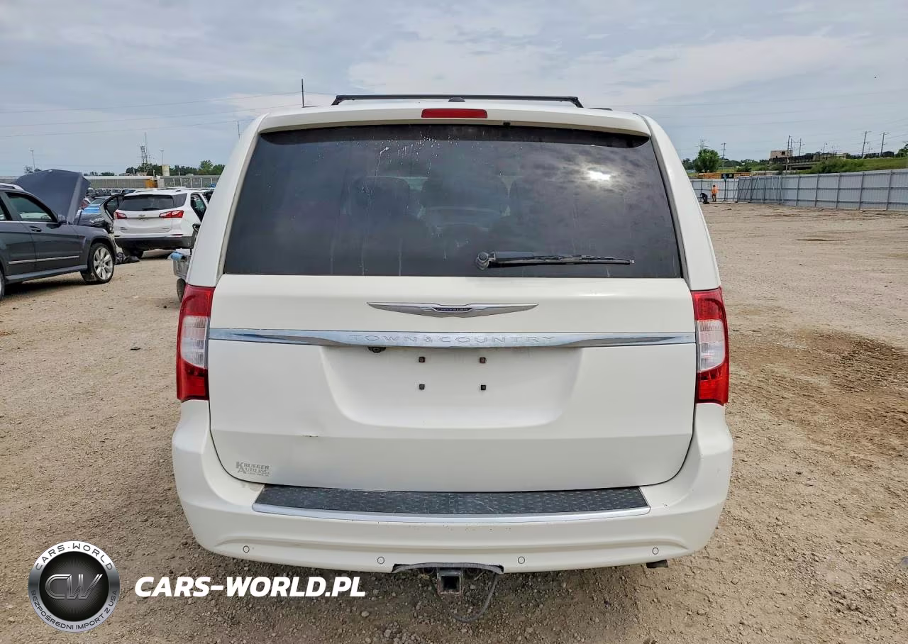 2011 Chrysler Town & Country Touring L VIN:2A4RR8DG4BR676151 - 6