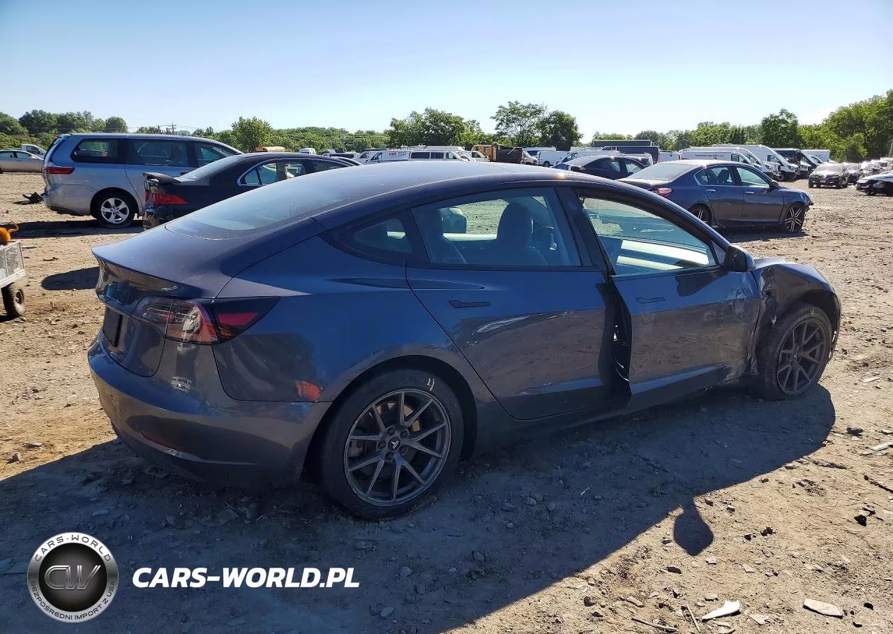 2023 Tesla Model 3 VIN:5YJ3E1EA9PF569902 - 3