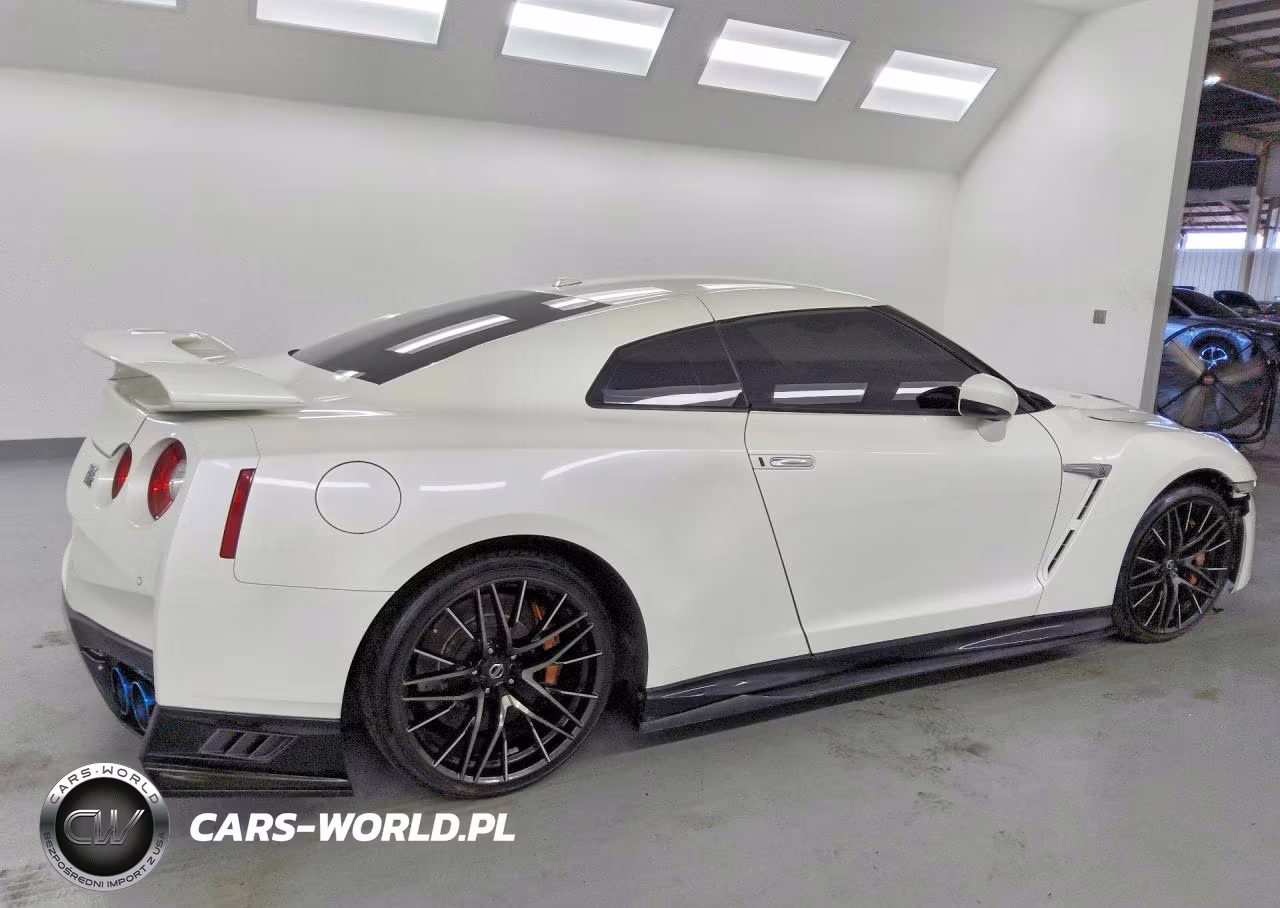 2021 Nissan Gt-R Premium VIN:JN1AR5BF9MM160128 - 3