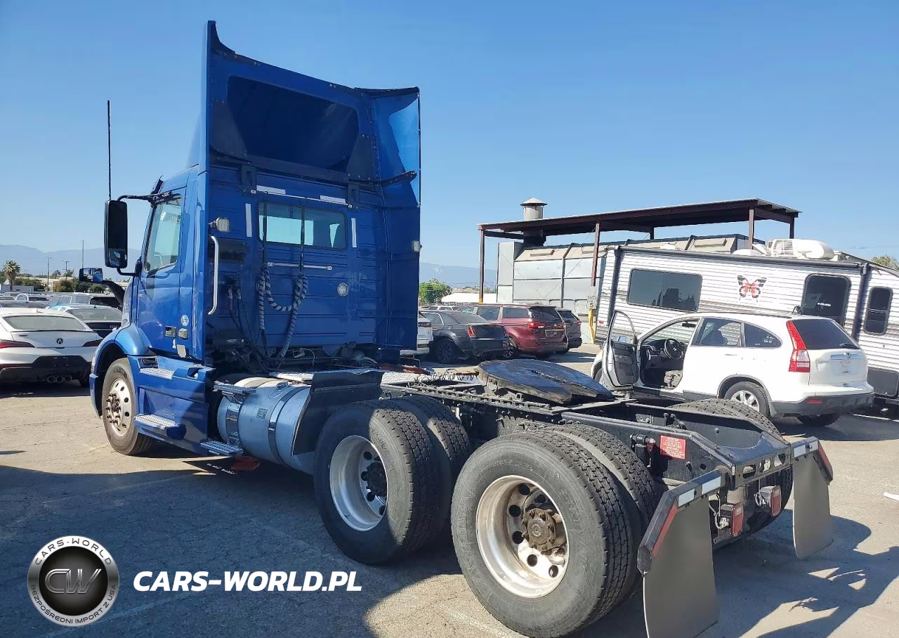 2022 Volvo Vnr Semi Truck VIN:4V4WC9EH2NN604328 - 3