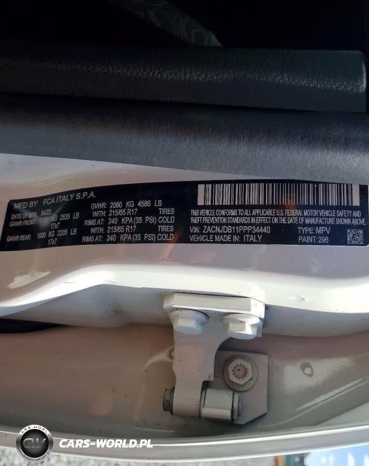 2023 Jeep Renegade Latitude VIN:ZACNJDB11PPP34440 - 14