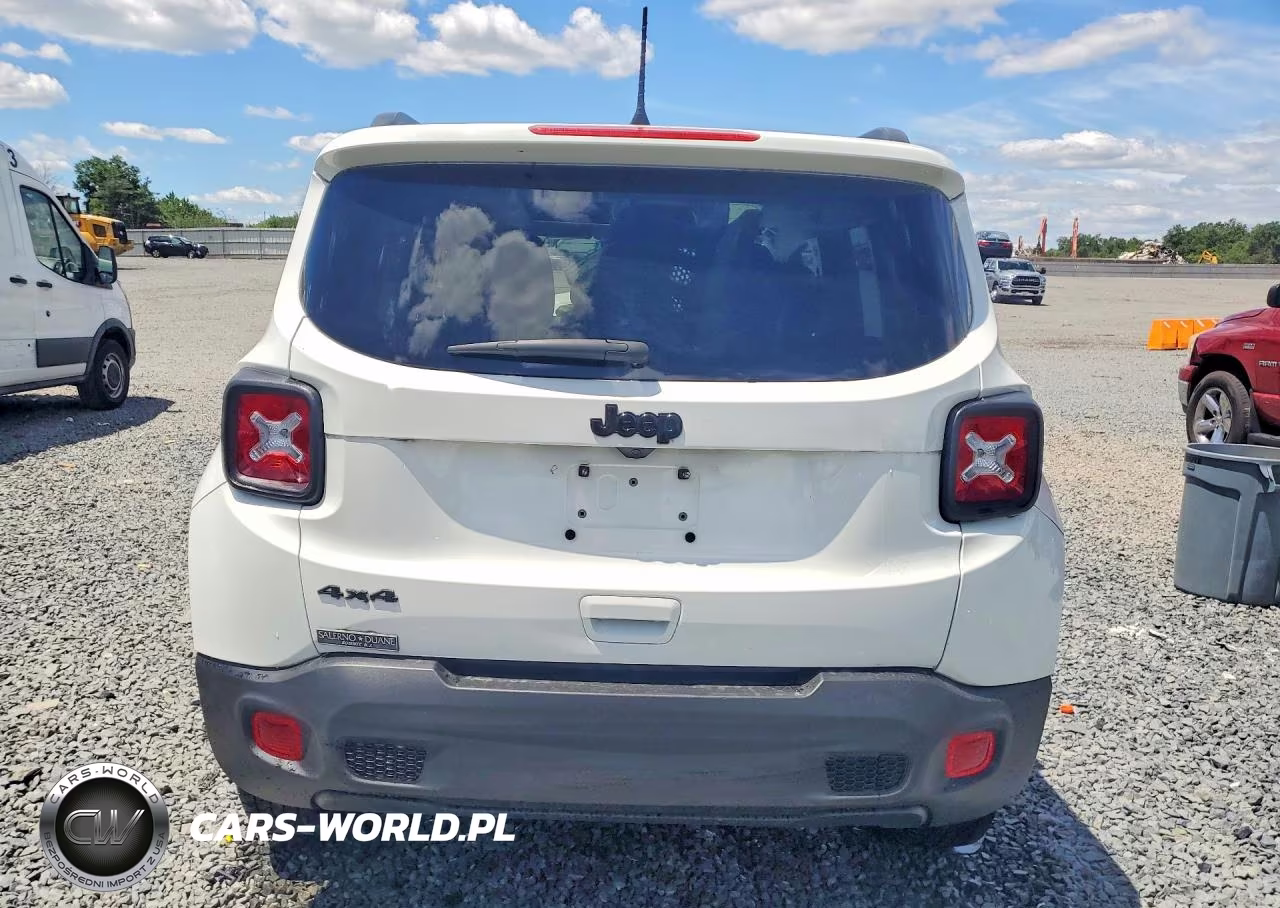 2023 Jeep Renegade Latitude VIN:ZACNJDB11PPP34440 - 6