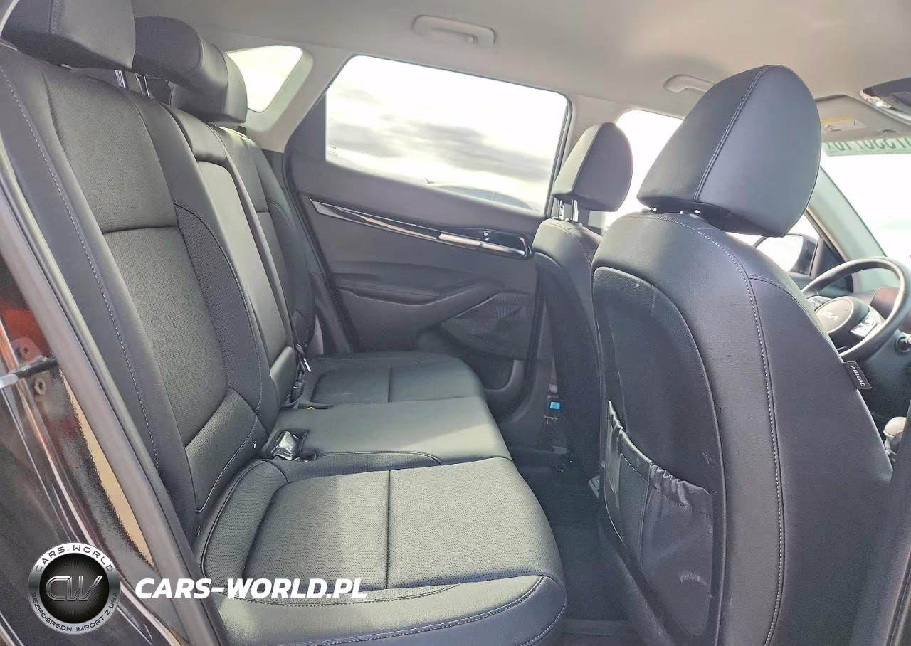 2025 Kia Seltos Ex VIN:KNDERCAA6S7674183 - 11