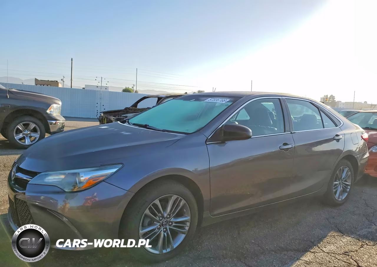 2017 Toyota Camry Se – zdjęcie 1 z 12