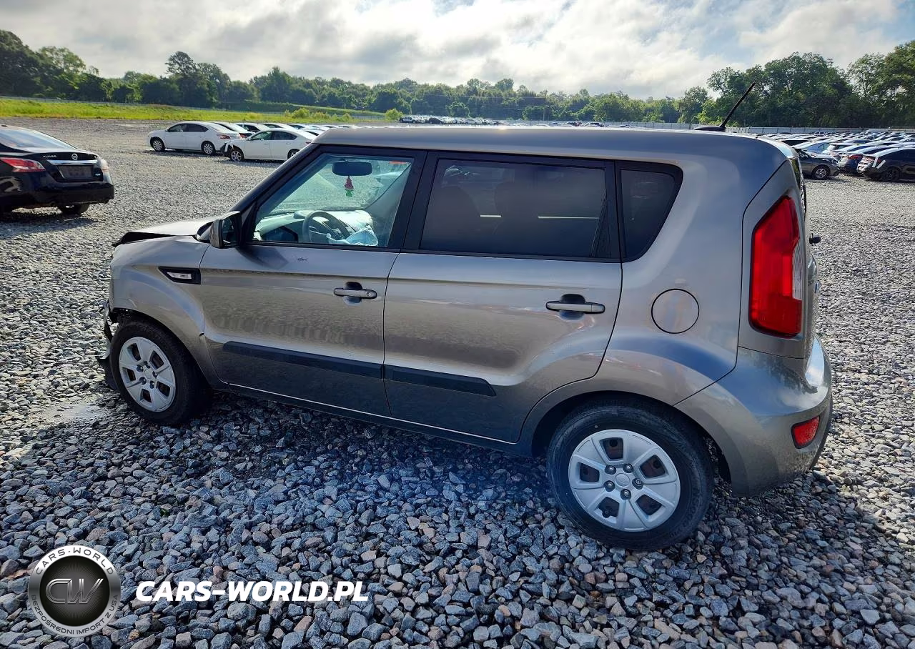 2013 Kia Soul Base VIN:KNDJT2A52D7494182 - 2