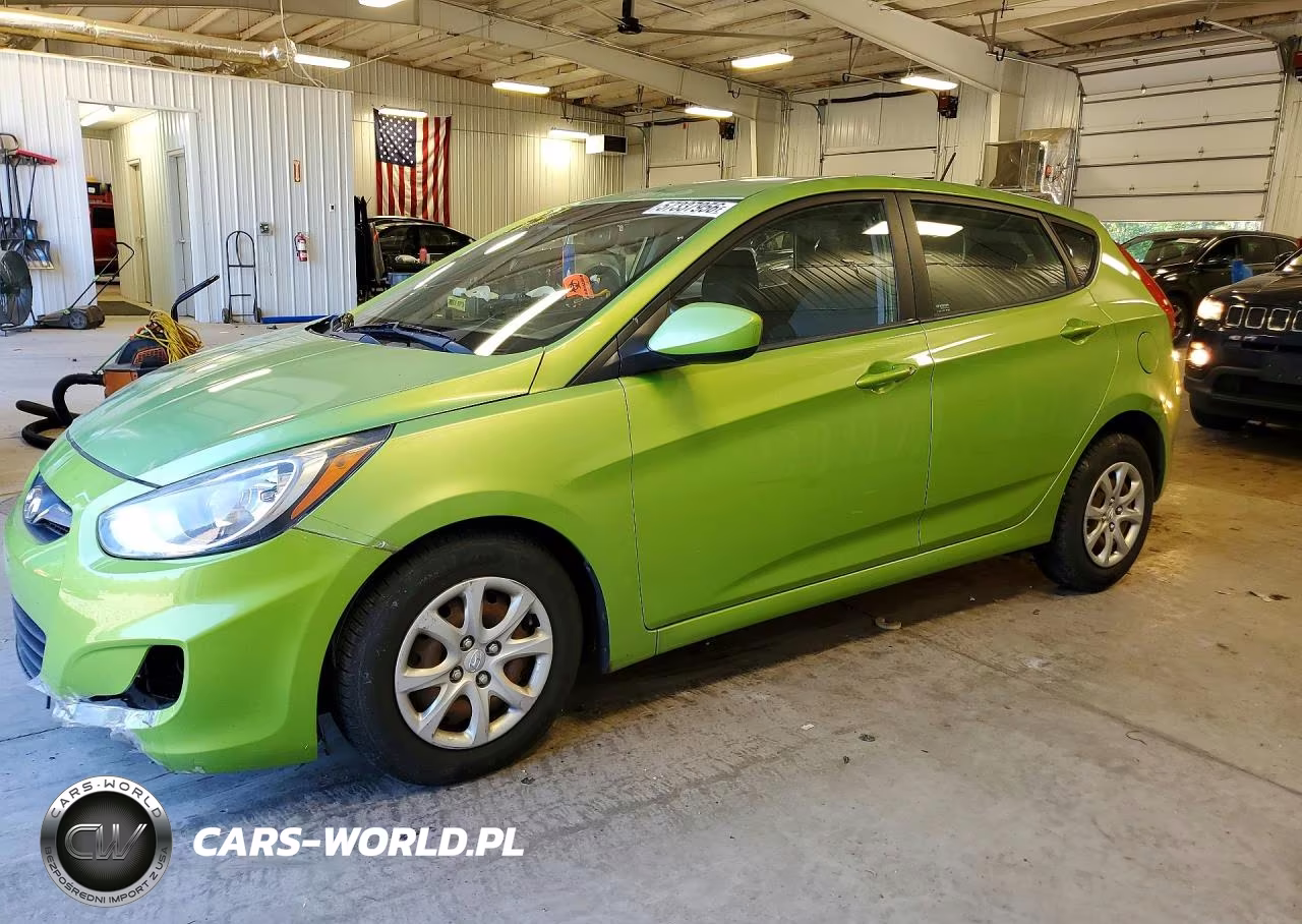 2013 Hyun Accent
