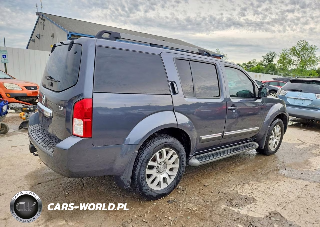 2010 Nissan Pathfinder S VIN:5N1AR1NB3AC628589 - 3