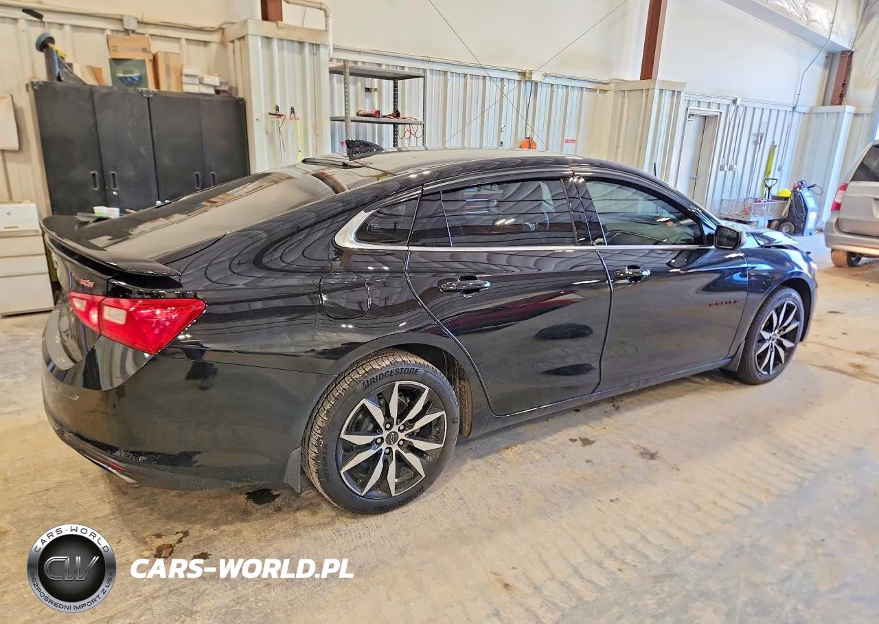 2020 Chevrolet Malibu Rs VIN:1G1ZG5ST8LF157874 - 3