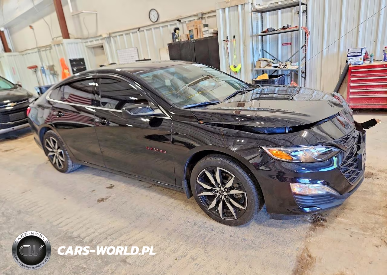 2020 Chevrolet Malibu Rs VIN:1G1ZG5ST8LF157874 - 4