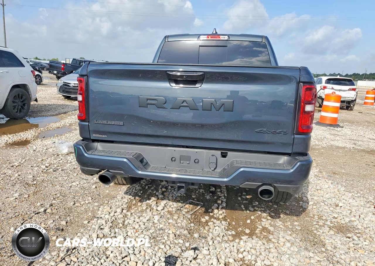 2025 Ram 1500 Laramie VIN:1C6SRFJP0SN762092 - 6