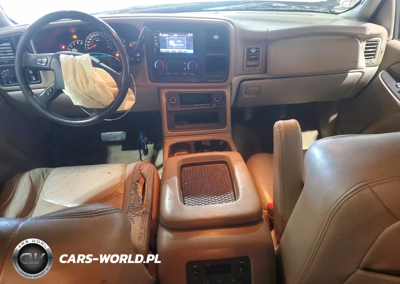2005 Chevrolet Tahoe C1500 VIN:1GNEC13TX5J177611 - 8