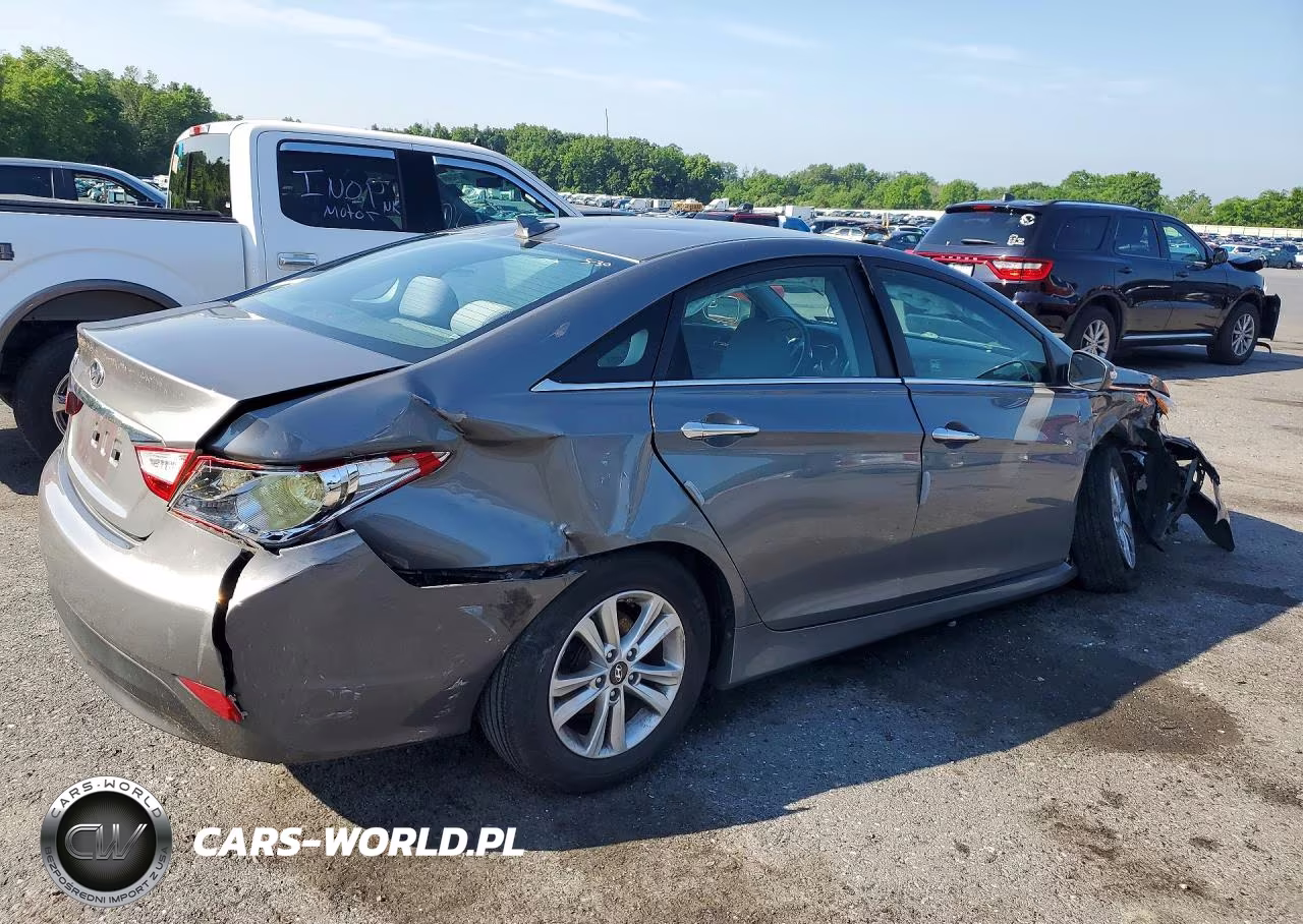 2014 Hyundai Sonata Gls VIN:5NPEB4AC3EH921204 - 3